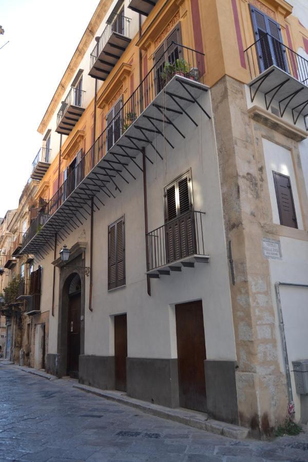 B&B Greco Abatellis Palermo Exterior photo